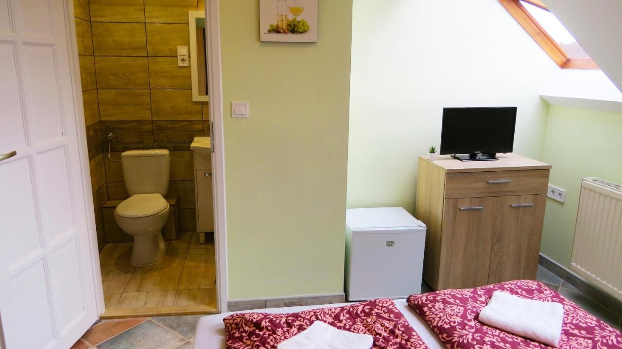 Hőforrás Wellness Panzió Egerszalók Exterior foto
